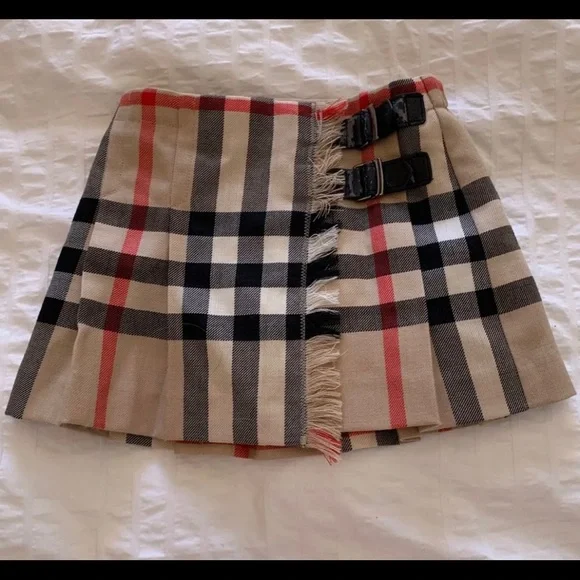 Burberry kids 12m skirt - Picture 1 of 4